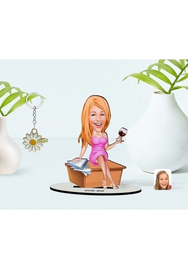 Kişiye Özel Kadın Patron Karikatürlü 3D Ahşap Biblo Ve Isimli Gol (473843204)