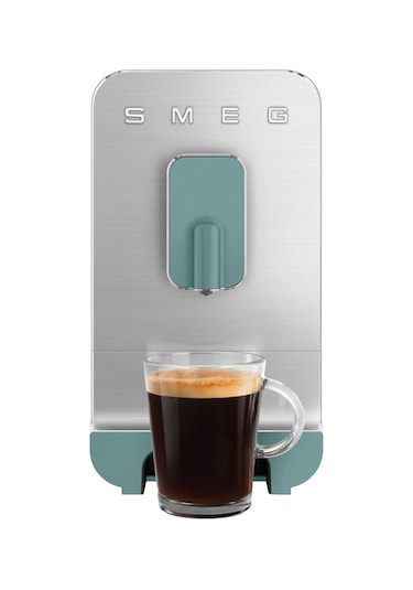 Smeg 50's Style BCC01 Espresso Otomatik Kahve Makinesi