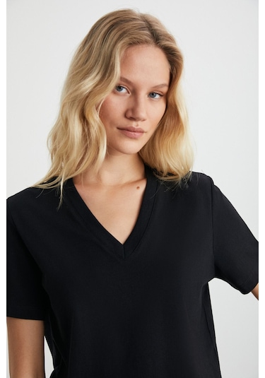 GRIMELANGE Alıne Kadın %100 Organik Pamuk Derin V Yakalı Comfort Fit Siyah T-shirt Siyah