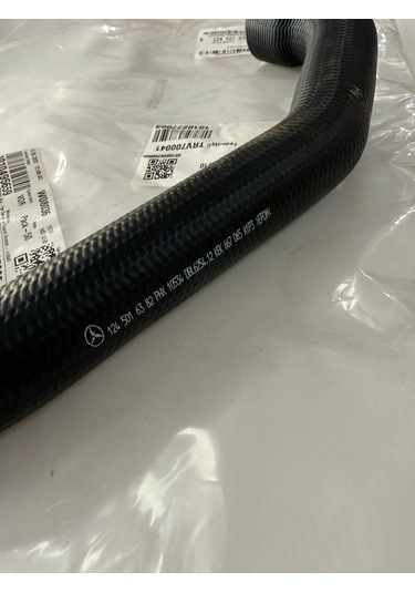 W124 M111 Motor Radyatör Üst Hortum 1245016382