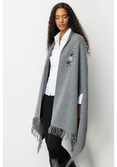 Kadın Yakası İşlemeli Koldan Geçmeli Büyük Yün Panço Füme Füme