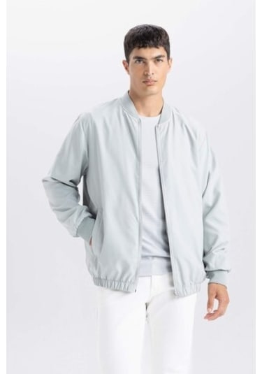 DeFacto Su İtici Hafif İnce Bomber Mont Ceket Kolej Yaka Fermuarlı Cepli Mevsimlik D7447AX24AUGN1255 Yeşil