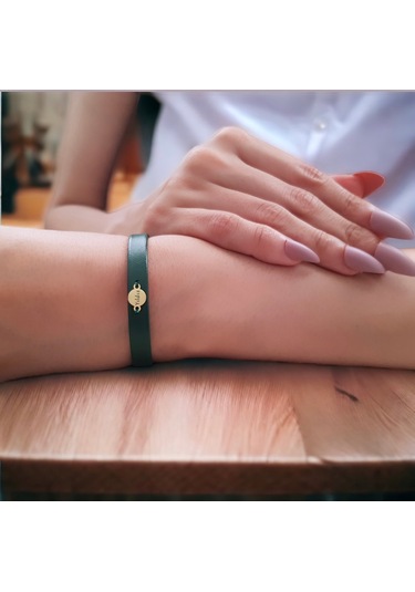 Archin Yıldız İsmine Özel Yuvarlak Motifli 14 Ayar Altın Plakalı Doğal Yeşil Derili Hediye Bileklik-425isim Yıldız