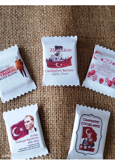 Farklı Market 29 Ekim Çikolatası Cumhuriyet Bayramı Çikolatası 20 Adet