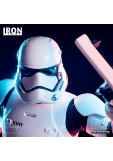 Star Wars Riot Control Stormtrooper Art Scale Statue