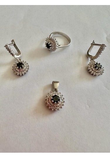 Aysesa Beyaz Altın Görünümlü Safir Ve Zirkon Taşlı Kadın Gümüş Set