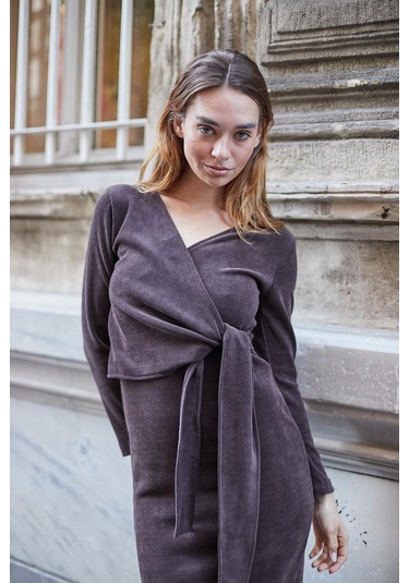 Kadın Hafif Likralı Triko Kruvaze Anvelop Bağcıklı Uzun Kol Diz Altı Uzun Elbise-kahve Kahve