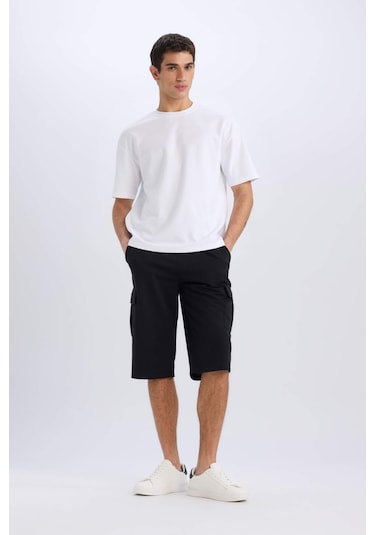 DeFacto Slim Fit Dar Kesim Kargo Cepli Basic Düz Kapri Şort T4693AZ25SMBK81