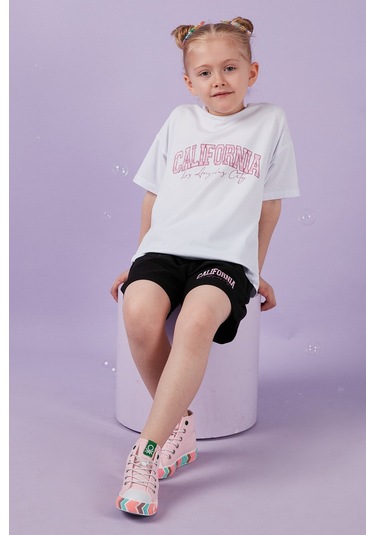 Lela Pamuklu Baskılı Bisiklet Yaka Şortlu Alt-Üst Kız Çocuk Takım 6212004 Beyaz