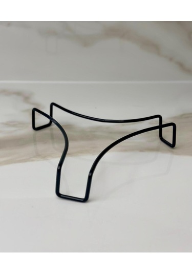 Üçgen Nihale, Sıcak Sunum Nihalesi Siyah