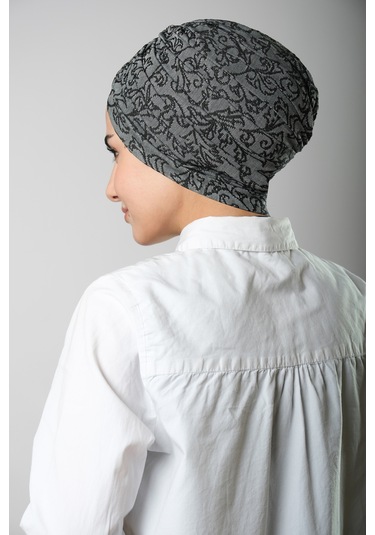 Gri Pratik Hazır Geçmeli Tesettür Bone Jakar Kendinden Desenli 1209 15 Gri