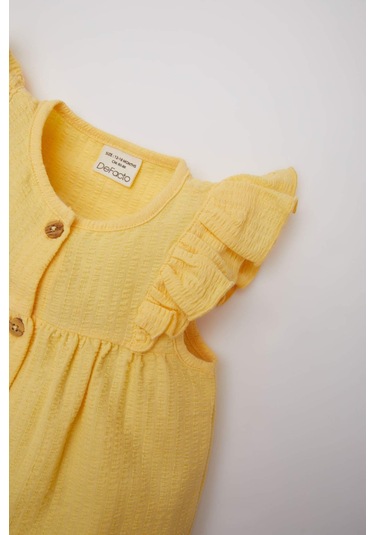 DeFacto Kız Bebek Bisiklet Yaka Gofre Dokulu Kısa Kollu Gömlek C5972A525SMYL252 Sarı