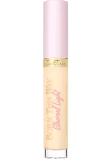 Too Faced Born This Way Ethereal Li Ght Concealer Vanilla Wafer