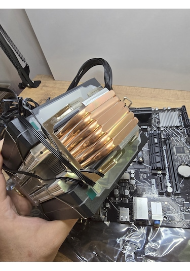 Game Tech Pro Hd 6.2 Freezer 6 Bakır Borulu Rainbow Cpu Soğutucu