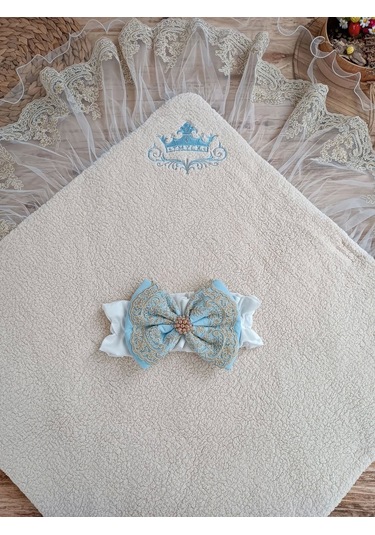 Yenidoğan Kuzulu Taç Nakış Güpürlü Fiyonklu Duvaklı Prizma Taş Unisex Kundak Bebek Battaniyesi Mavi