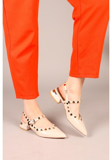 Feles Sarı Pul Detaylı Arkası Açık Kadın Babet Ayakkabı Ten