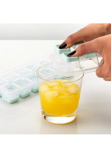 12 Bölmeli Bas Çıkar Buz Kalıbı Kapaklı Yapışmaz Buzluk Slikon Buz Kalıbı Çok Renkli