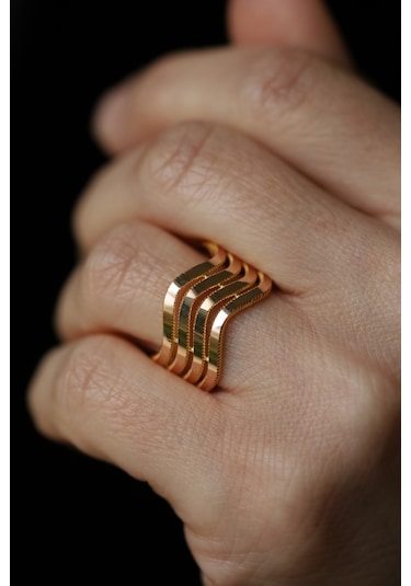 Yenigün Kuyumculuk 14 Ayar Altın Zikzak Modeli 4 Sıra Ajda Yüzük Yzk59883