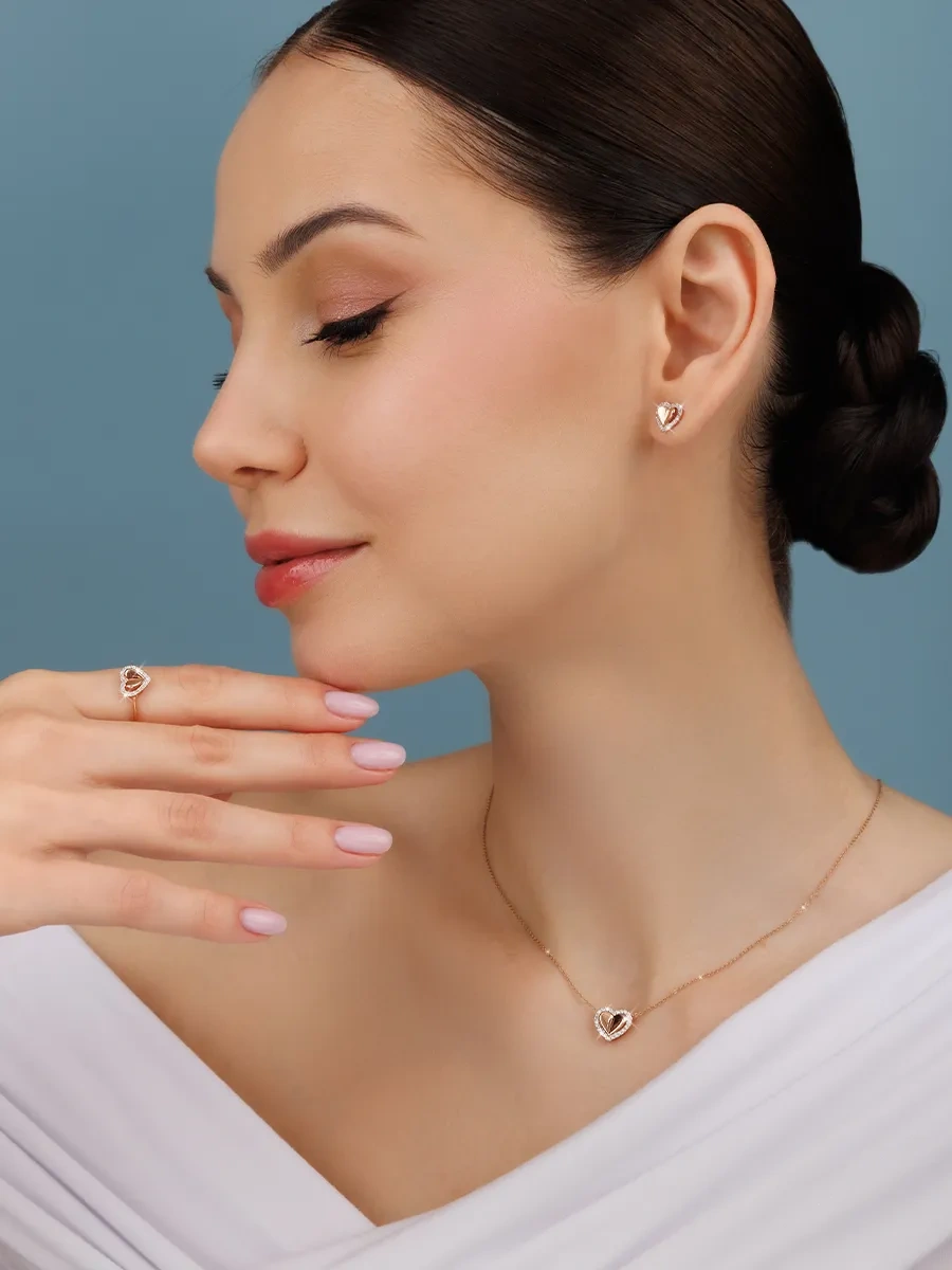 Veronika Jewelry Factory 925 Ayar Gümüş Kalp Şeklinde Zirkon Taşlı Yüzük. 449076189 Altın