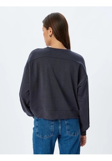 Koton Basic Sweatshirt Uzun Kollu Bisiklet Yaka 5wak10063ek 001