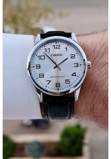 Casio Csıste178 Erkek Kol Saati