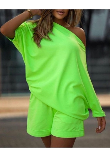 Kadın Kayık Yaka Salaş Iki Iplik Bluz Ve Şort Ikili Takım Yeşil