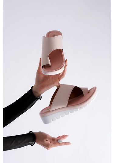 Nora Kadın Parmak Arası Hafif Ve Modern Comfort Terlik 001