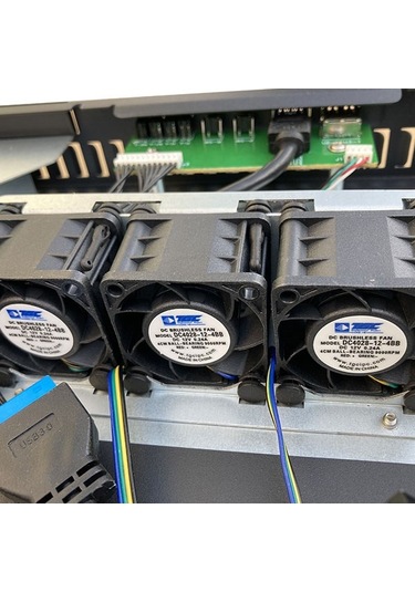 Tgc-10395 1U Server Kasa 400W 2X3.5 2 X 2.5 Hdd