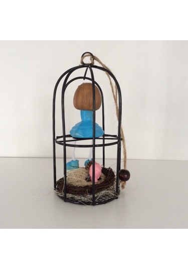 Kafeste Oturan Kız Biblo Mavi Diğer