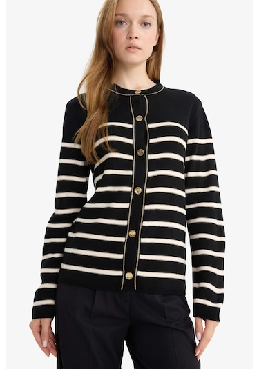 Defacto Regular Fit Bisiklet Yaka Düğmeli Çizgili Triko Hırka D5894ax25aubk81 Siyah Defacto Regular Fit Bisiklet Yaka Düğmeli Çizgili Triko Hırka D5894ax25aubk81 Siyah