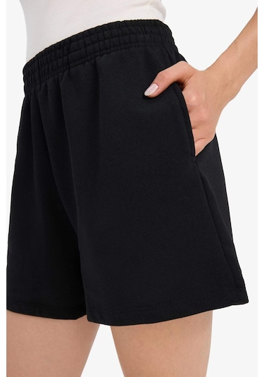 Defacto Regular Fit Esnek Belli Cepli Şort F6776ax25hsbk81 Siyah