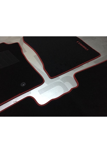 Toyota Corolla Uyumlu Kırmızı Bıyeli 2007-2012 Halı Paspas