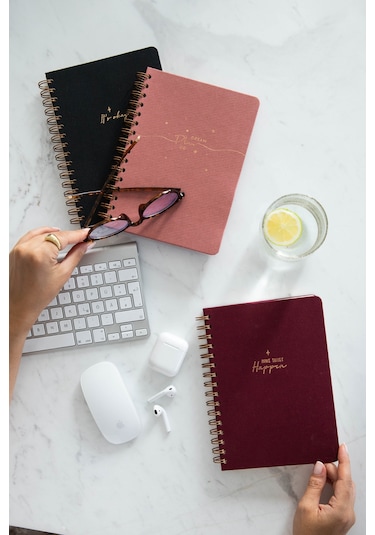 A5 Spiralli Sert Kapak Keten Kareli Tarihsiz Not Defteri Bordo Bordo