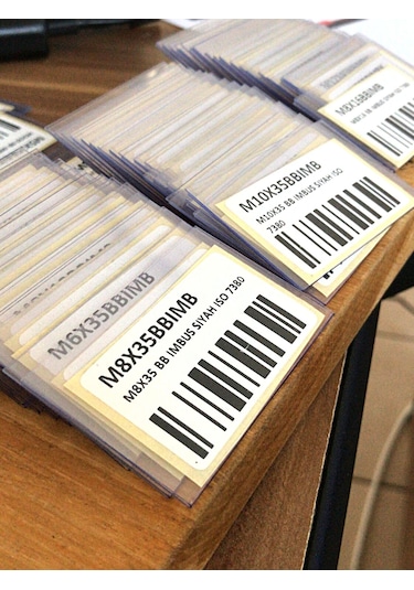 50 Adet Pvc Etiketlik 6x4 Cm Yapışkanlı Şeffaf Etiketlik, Raf Vit