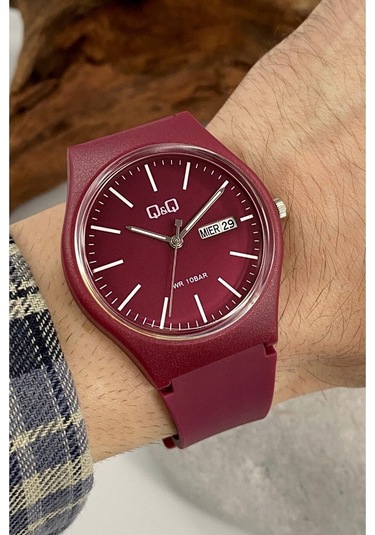 Q&Q QCG21211 Bordo Su Geçirmez Çift Takvimli Kol Saati
