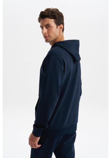 Arma Erkek Slim Fit Baskılı Kapüşonlu Kanguru Cepli Interlok Sweatshirt %80 Pamuk %14 Polyester %6 Elastane K30254685202 Lacivert Arma Erkek Slim Fit Baskılı Kapüşonlu Kanguru Cepli Interlok Sweatshirt %80 Pamuk %14 Polyester %6 Elastane K30254685202 Lacivert