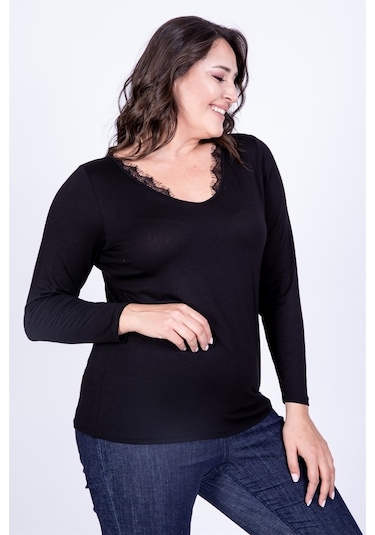 Dantel V Yaka Tişört