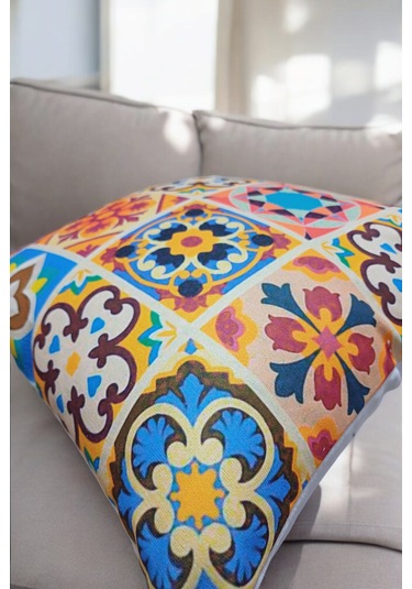 Modern Tarz Dijital Baskılı 4 Lü Dekoratif Kırlent Kılıfı Seti 43x43 Cm Şık Ve Renkli Tasarımlar Turuncu - Çok Renkli