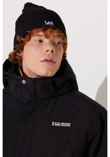 Lee Regular Fit Normal Kesim Kapüşonlu Siyah Parka Ceket L232220001 Siyah
