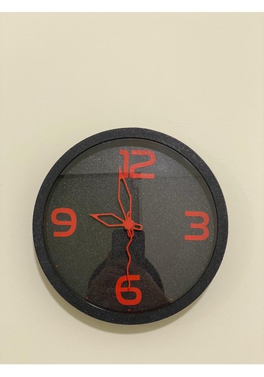 Modern Ve Sade Duvar Saati, Siyah Kasa, Siyah & Kırmızı Siyah