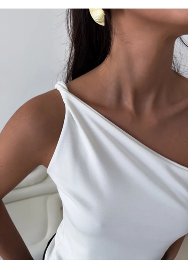 Zak.li Açıktan Sırtlı Şık Akşam Kıyafeti 298274376 Sütlü