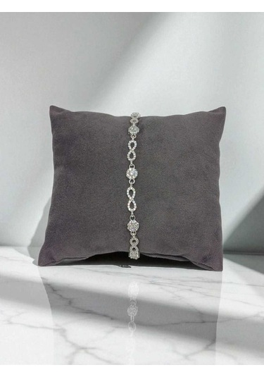 Taşlı Sonsuzluk Ve Çiçek Figürlü Gümüş Bileklik Zarif Ve Işıltılı Tasarım Gümüş