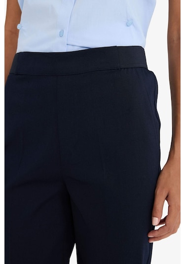 Defacto Sigaret Normal Bel Düz Paça Saten Pantolon J8743az25wnnv135 Lacivert