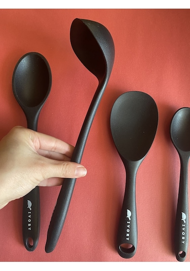 Multiamo Sert Uçlu Isıya Dayanıklı Silikon Kaşık Seti 4 Parça Siyah