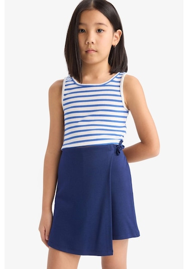 DeFacto Kız Çocuk Basic Düz Şort Etek B4465A825SMNV131 Lacivert DeFacto Kız Çocuk Basic Düz Şort Etek B4465A825SMNV131 Lacivert