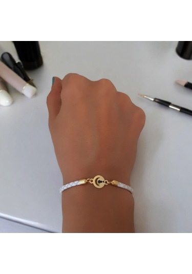 Archin Kedi Temalı Doğal Beyaz Derili Ay Motifli 14 Ayar Altın Plakalı Hediye Bileklik-477sembol Kedi