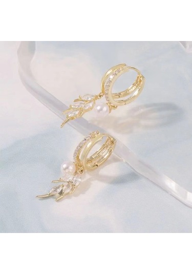 Geeksen "şık S925 Gümüş İnci Kalp Küpe - Zarif Ve Romantik Tasarım" Gold