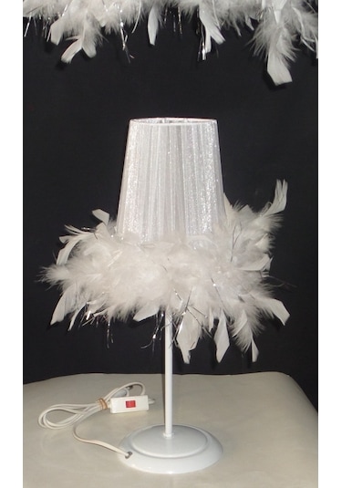 Beyaz Tüylü Avize Abajur Takımı Çocuk Odası Yatak Odası