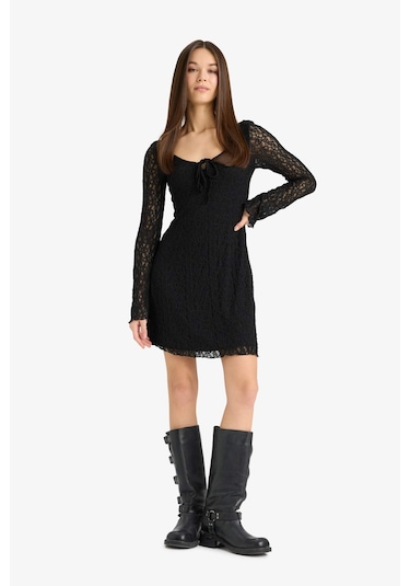 DeFacto V Yaka Dantel Uzun Kollu Mini Elbise F3465AX25SPBK81