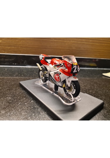 Altaya 1/18 Cagiva Mito Ev 1994 Spor Production Valentino Ro...